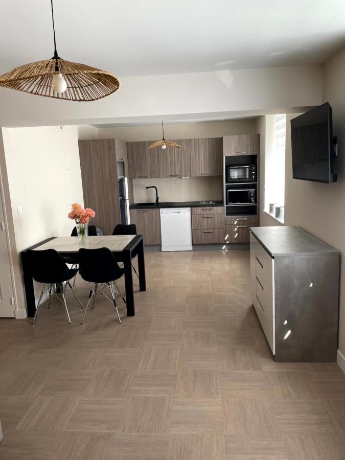 Appartement Graye Sur Mer, Courseulles Sur Mer ภายนอก รูปภาพ